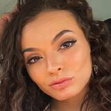 Selina from Springfield | Woman | 34 years old | Cancer