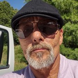 Heysayk92W from Muskegon | Man | 62 years old | Taurus