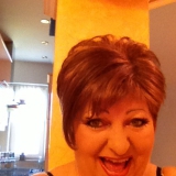 Suzi from Vienna | Woman | 60 years old | Aries