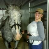 Sydnie from Inver Grove Heights | Woman | 44 years old | Cancer