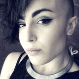 Sara from Rome | Woman | 27 years old | Taurus