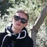 Kalvin from Crawley | Man | 25 years old | Leo
