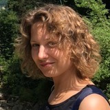 Vrra from Minsk | Woman | 42 years old | Aries