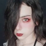 Luciamillaarc2 from London | Woman | 24 years old | Aries