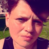 Sarah from Zottegem | Woman | 43 years old | Aries