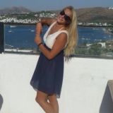 Orlane from Waterloo | Woman | 33 years old | Aries