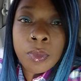 Simone from Burlington | Woman | 45 years old | Taurus